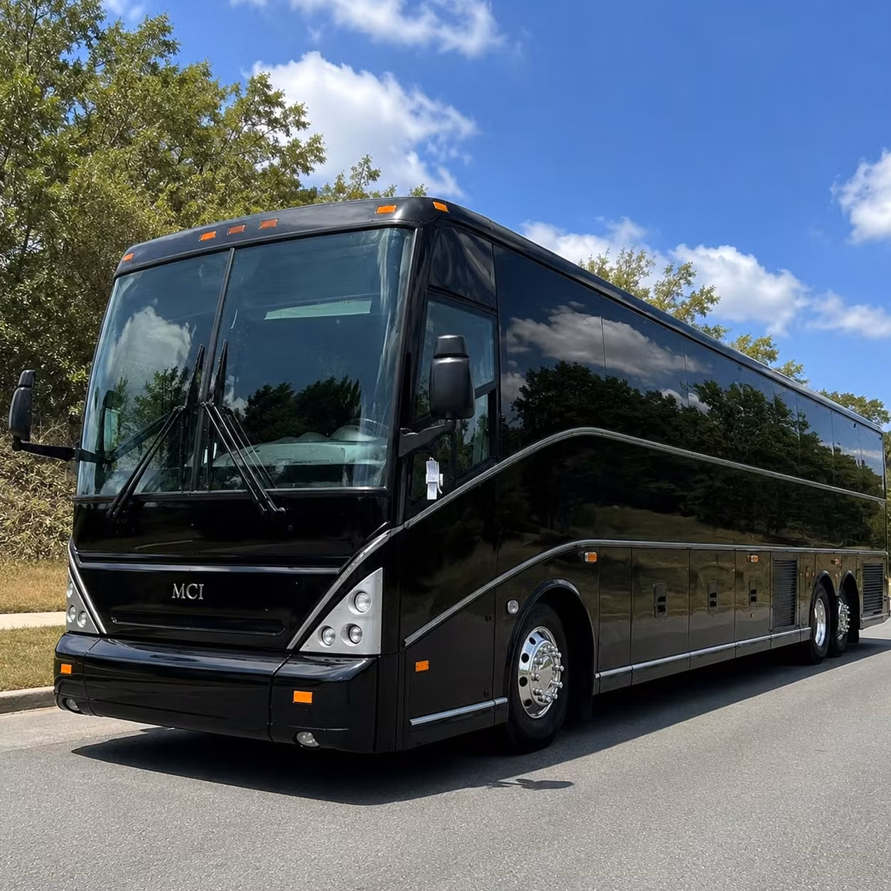 convention and conference shuttle bus rentals in columbia missouri