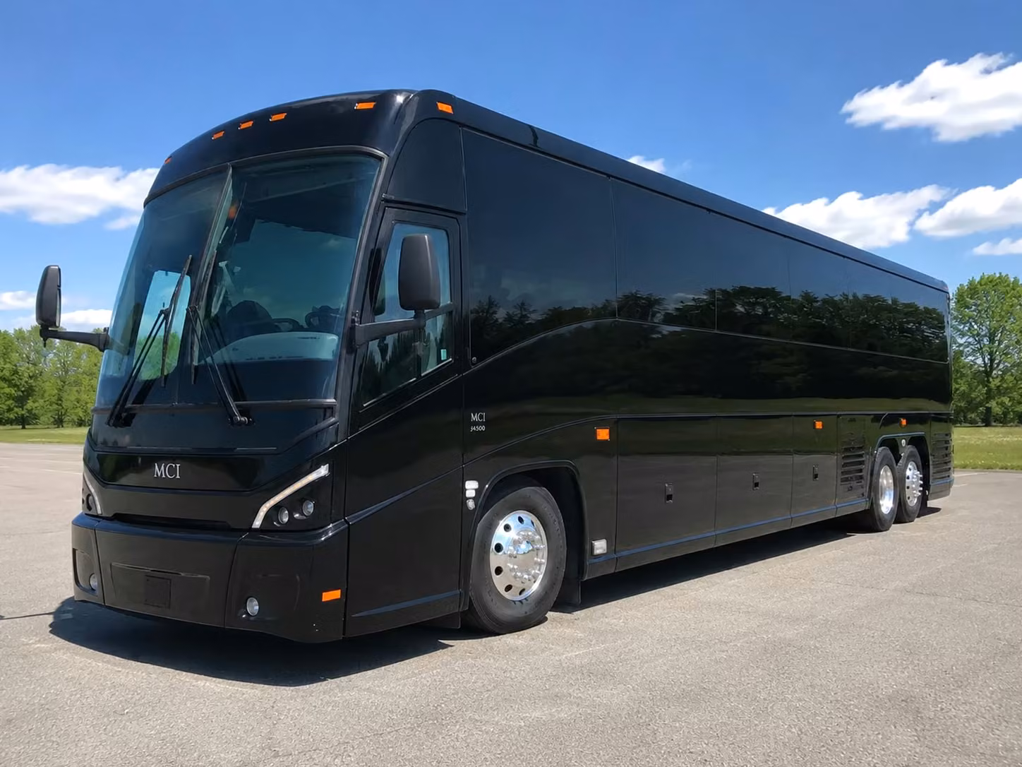 corporate event shuttle bus rentals in columbia missouri